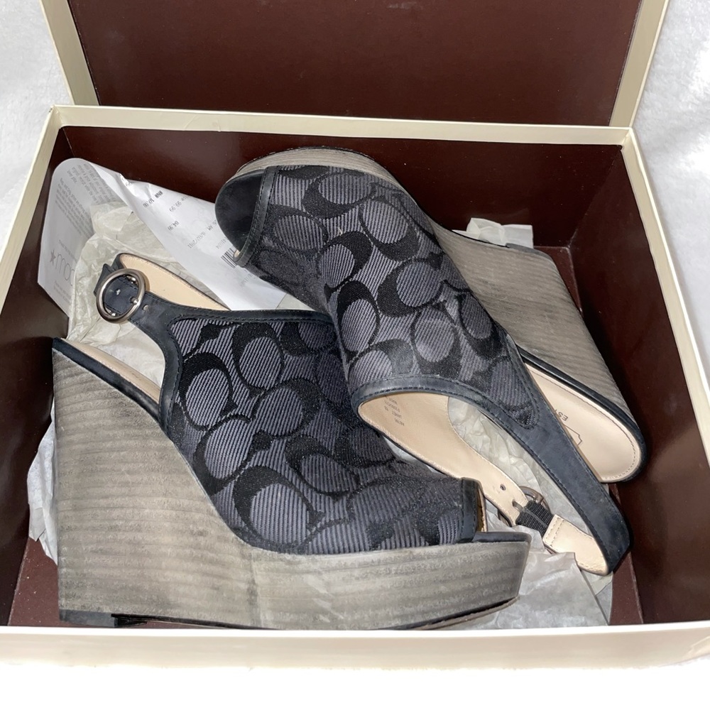 Coach grey/black sandal wedge 8